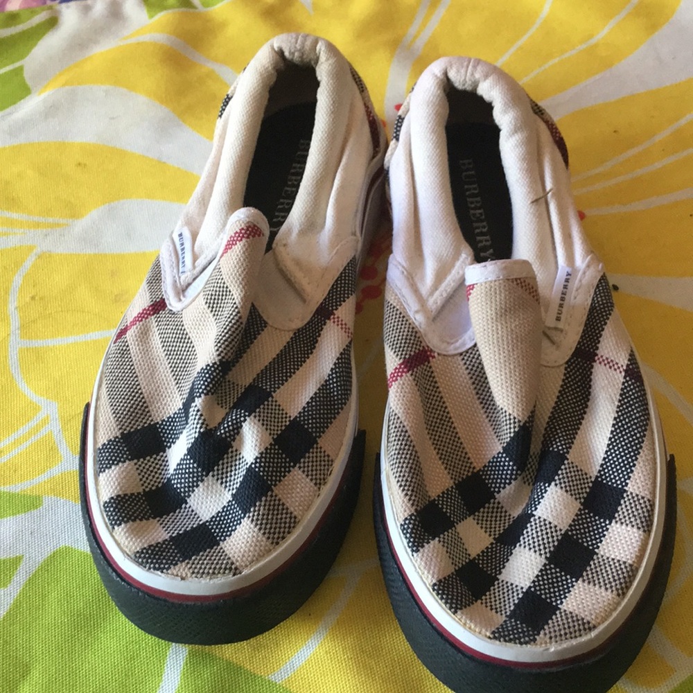 Burberry shoes for boys